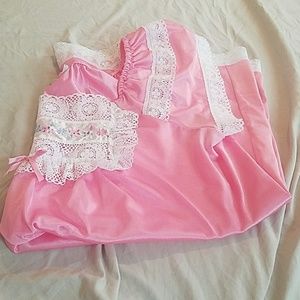 Danni New York silky lace pajama set!